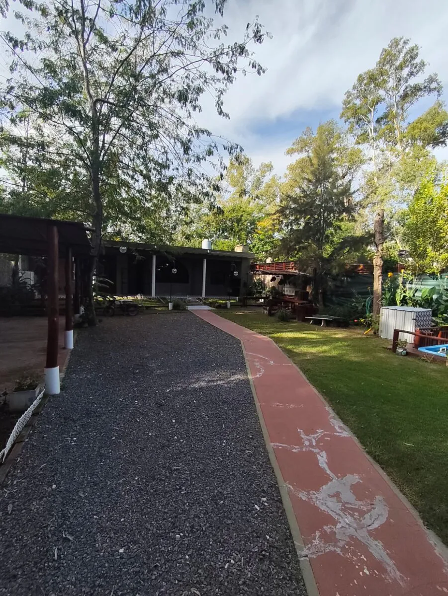 Casa en venta en cañuelas barrio santa rosa