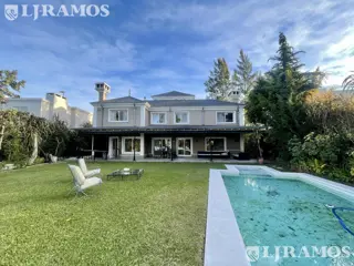 Casa a la laguna en alquiler con o sin muebles en ALTAMIRA. foto 2