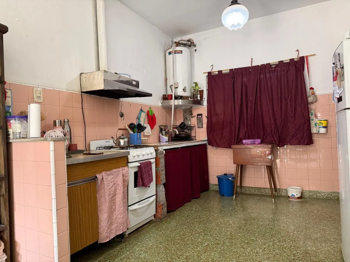 VENTA MORÓN 6 AMB CASA MULTIFAMILIAR  COCHERA foto 3