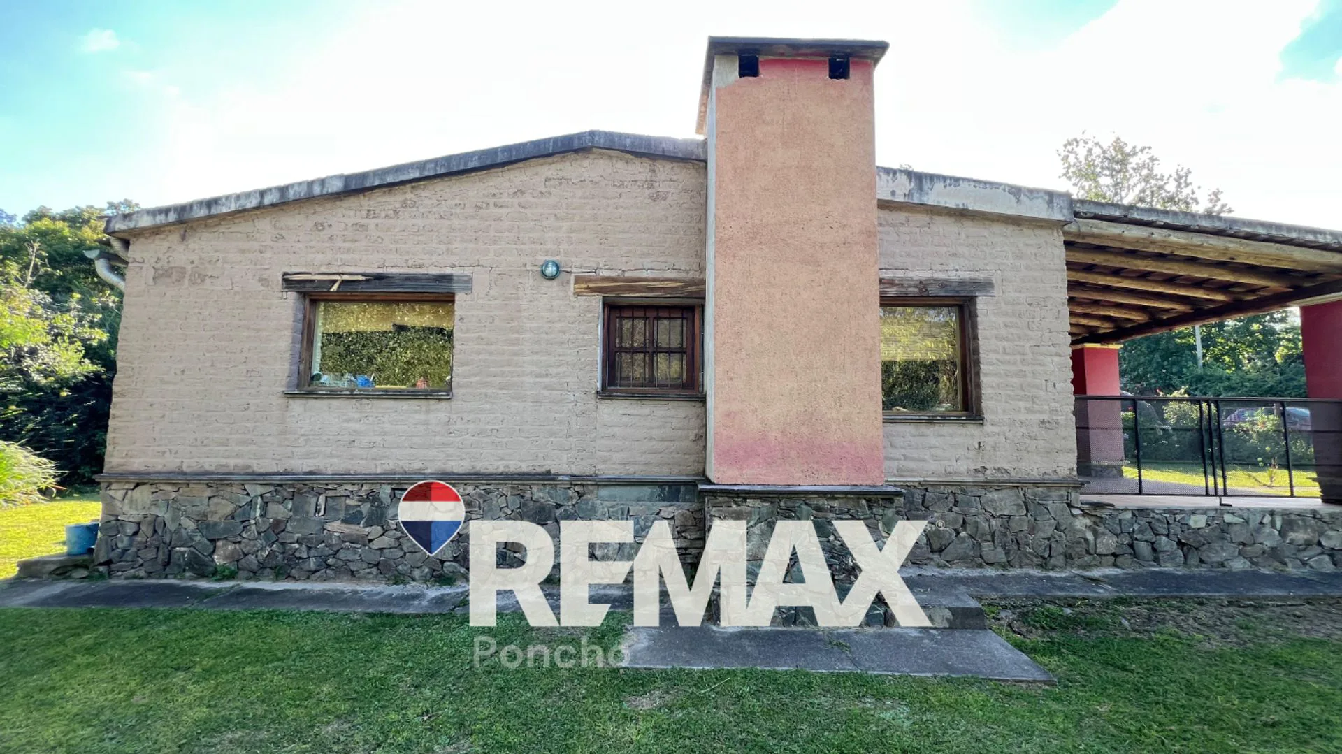 SE VENDE CASA EN EL RODEO CERCA HOSTERIA foto 2