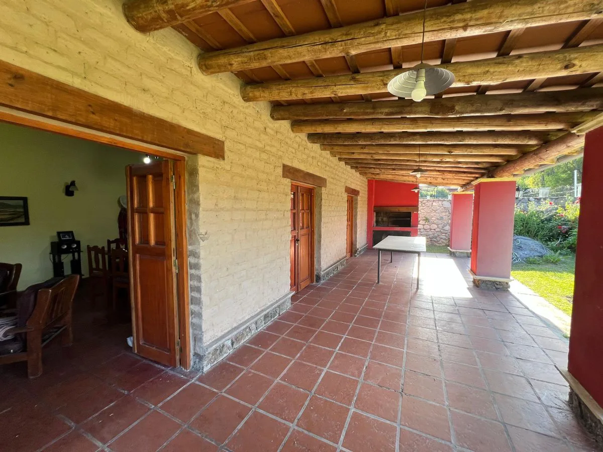 SE VENDE CASA EN EL RODEO CERCA HOSTERIA foto 5