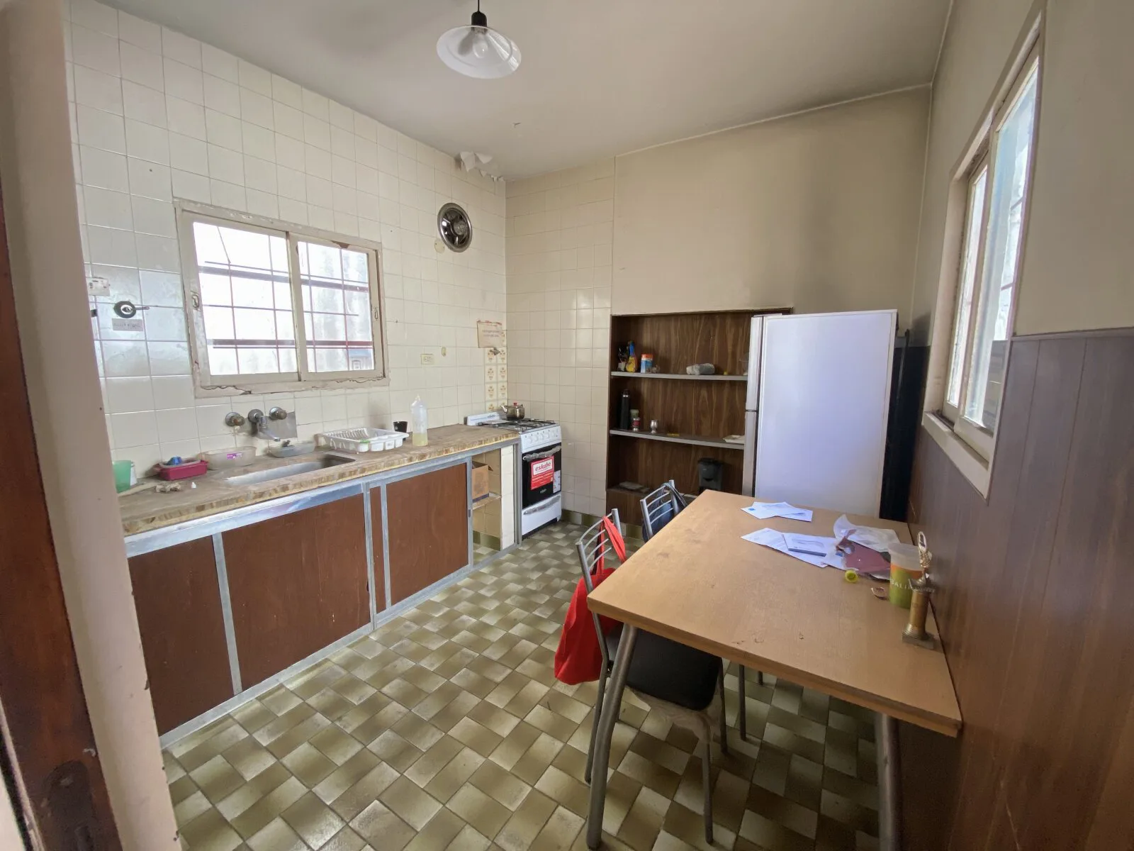 Galpón + oficinas en venta Mataderos! foto 4