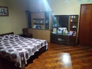 Venta de Casa 4 dormitorios, Pompeya. foto 5