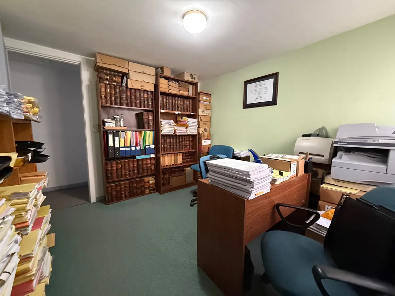 ALQUILER – OFICINAS – CENTRO foto 3