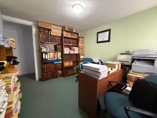 ALQUILER – OFICINAS – CENTRO foto 3