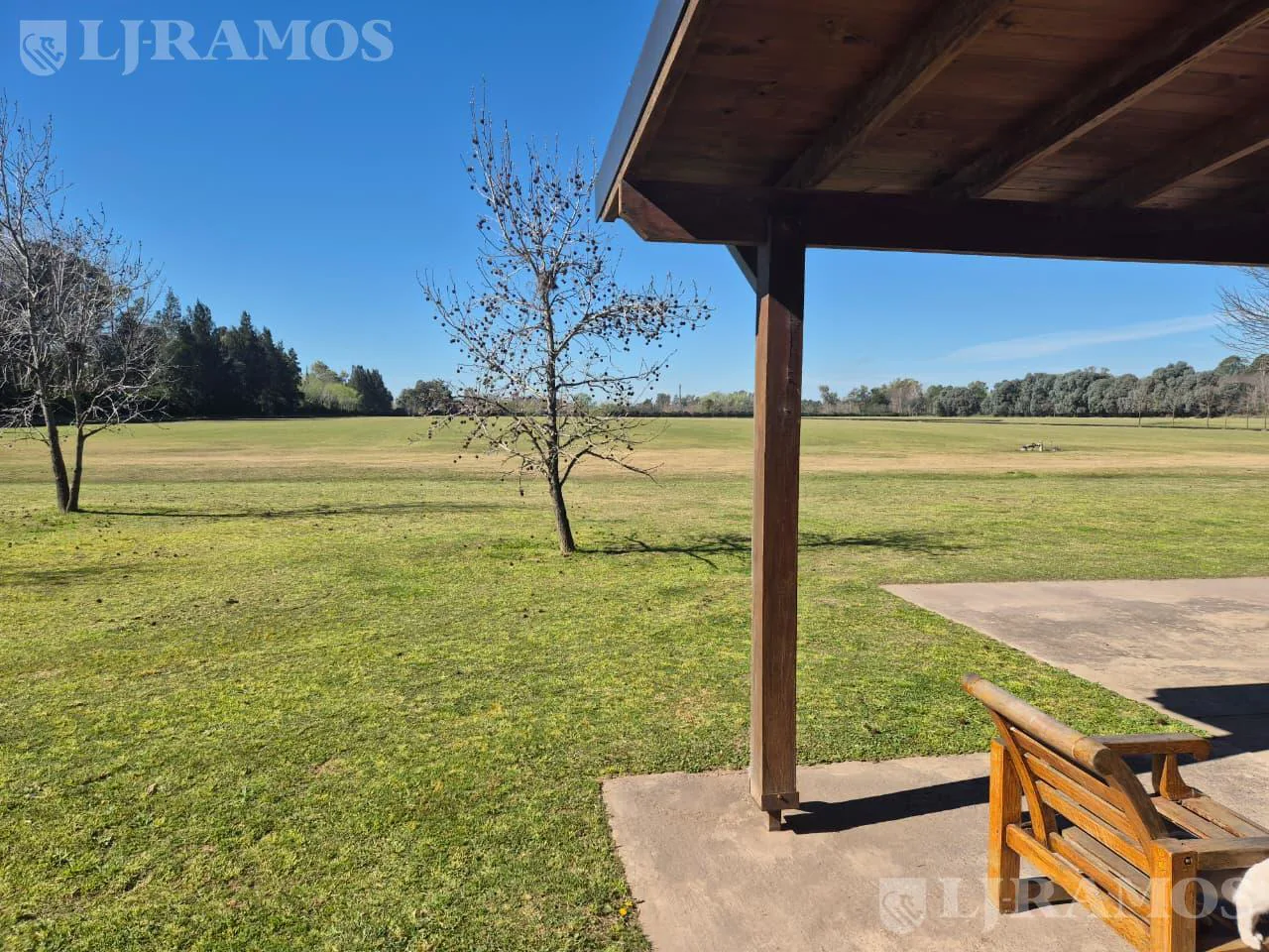 VENTA. EXCLUSIVO CLUB DE POLO. EXCELENTE ACCESO.  A 900 metros de la Ruta 28 (Km 5). foto 4