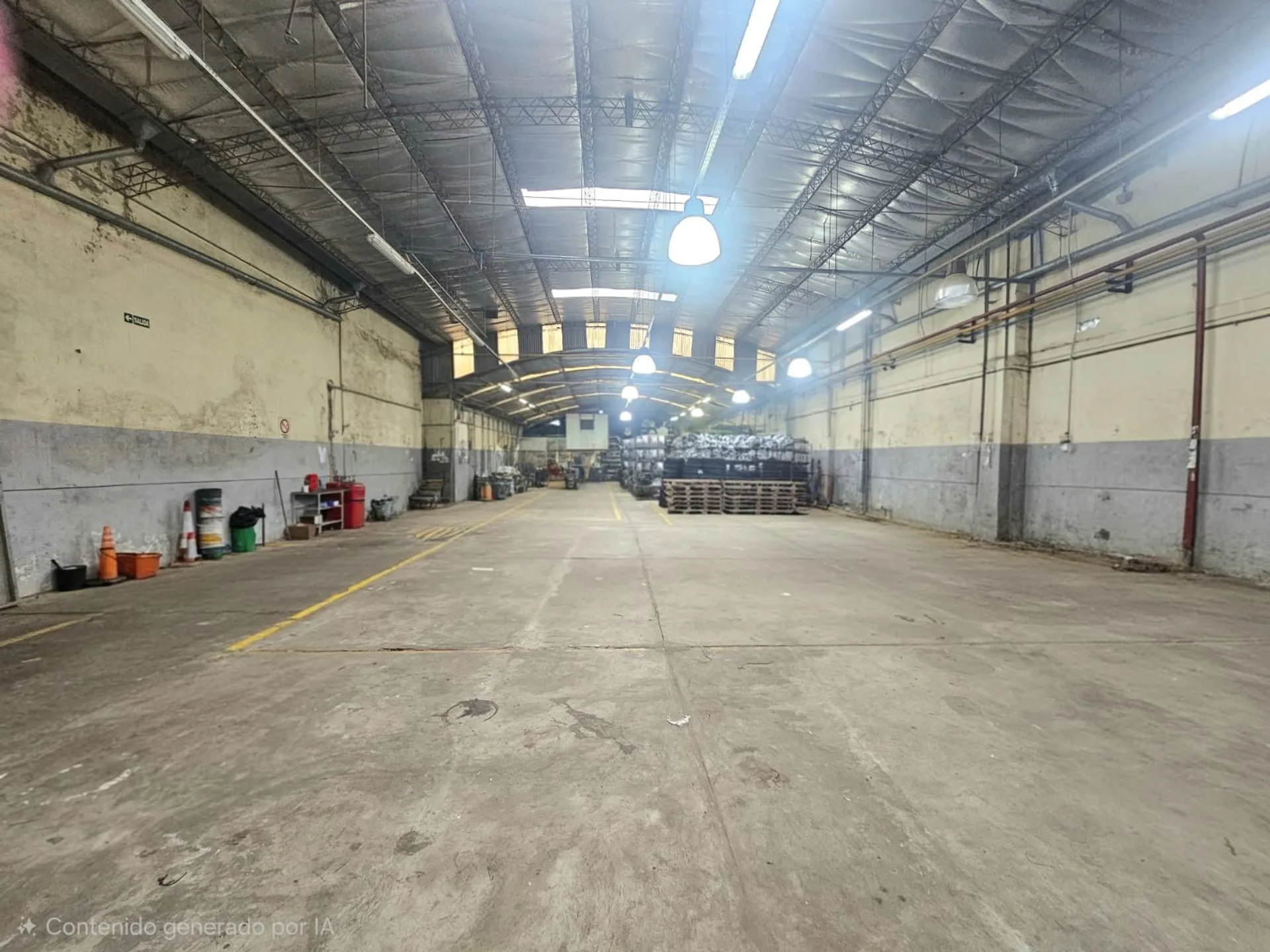 VENTA DEPOSITO VILLA ADELINA SAN ISIDRO foto 3