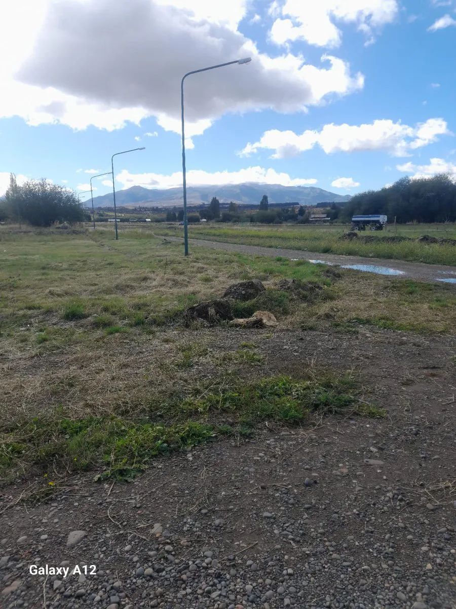 Terreno en esquina con vistas panoramicas foto 2