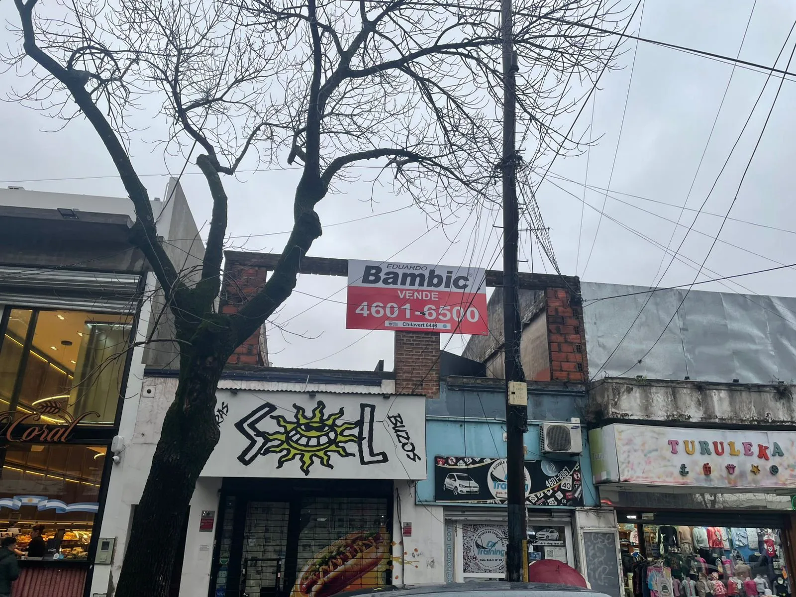 Oportunidad en el corazón comercial de Villa Lugano – Chilavert al 6500 foto 2
