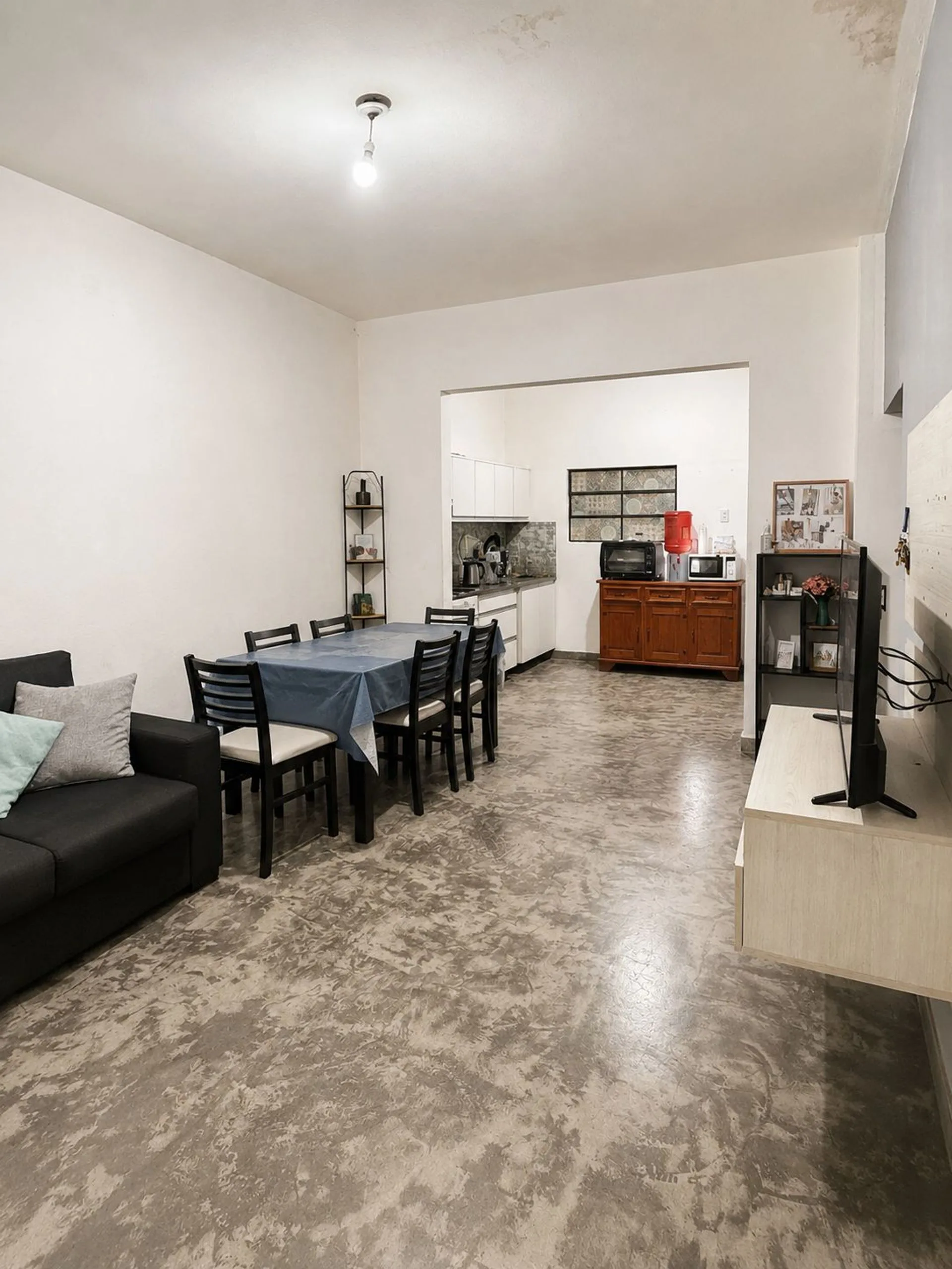 Venta Casa 3 ambientes con parque  Villa Tesei foto 5