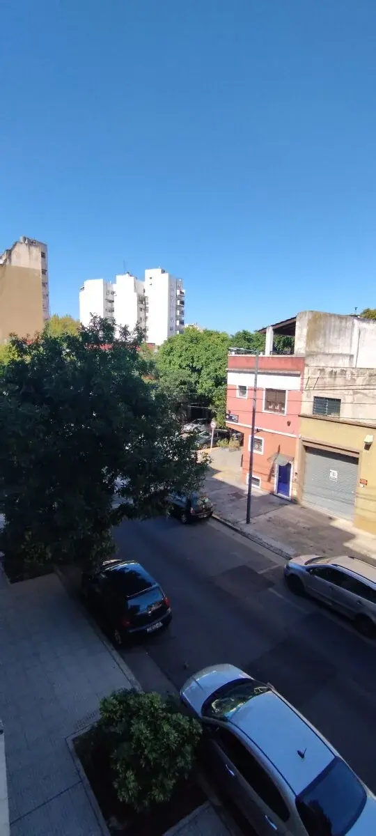 Alquiler Departamento 3 ambientes muy luminoso con balcon al frente