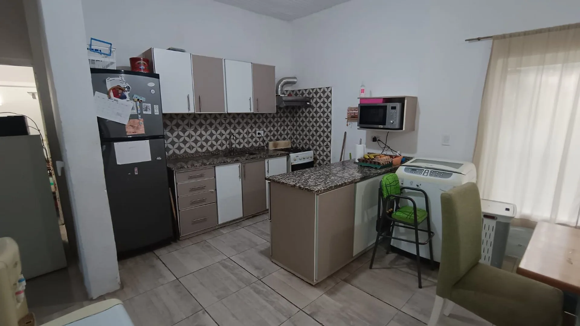 Casa en Venta - Camino La Carlota foto 2