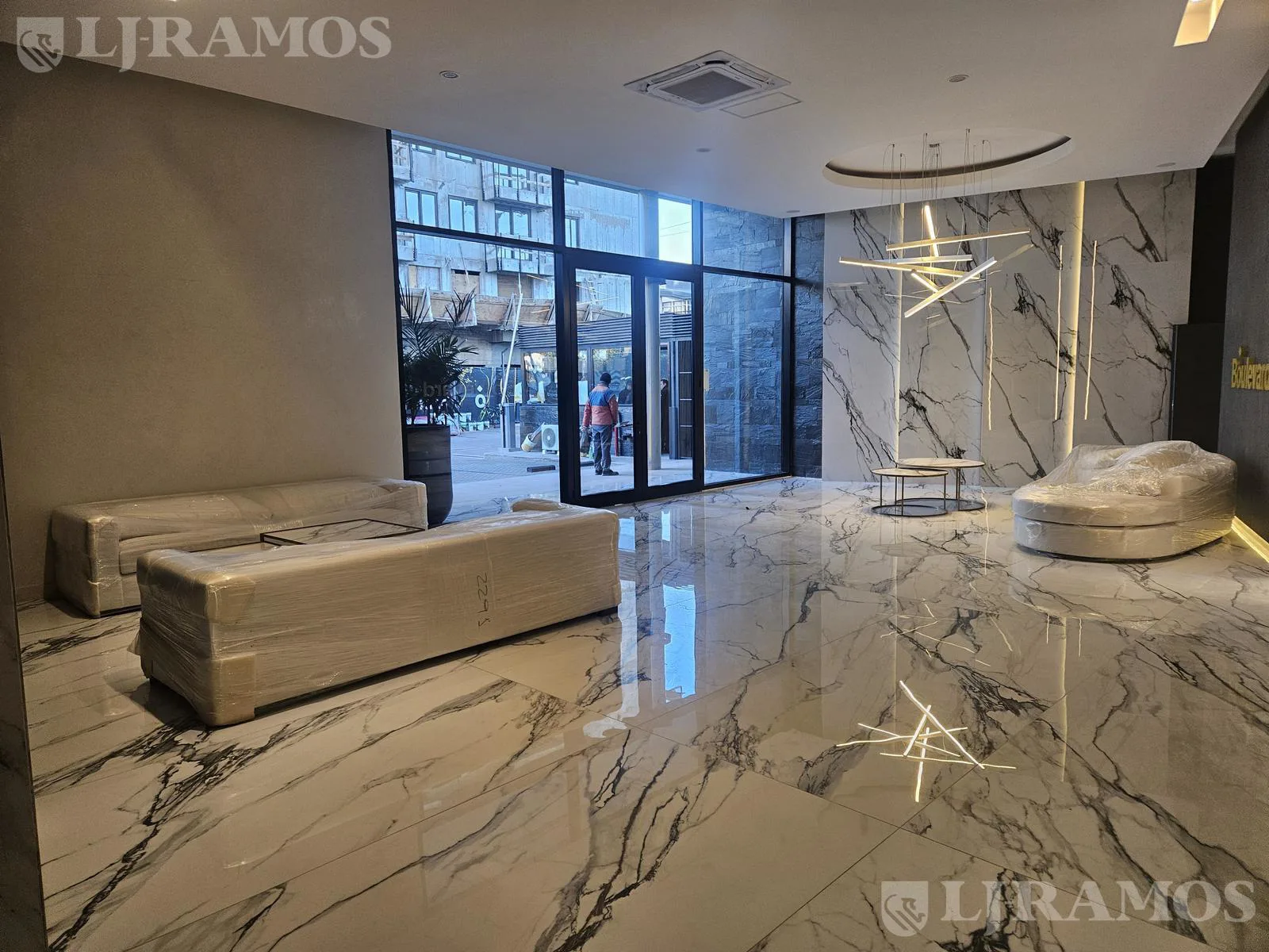Departamento de 3 AMB   COCHERA en alquiler Brickell Boulevard foto 5