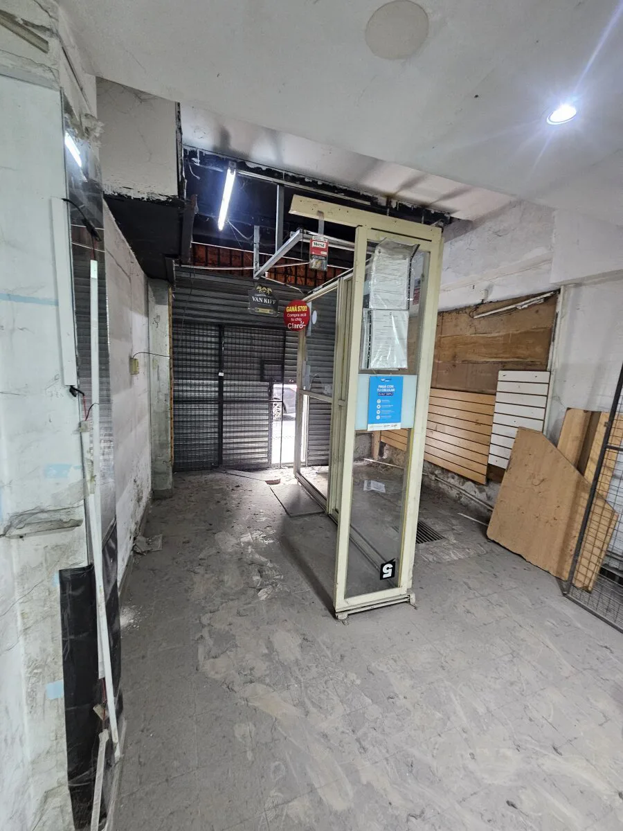 Local a Reciclar con sótano y entrepiso en el corazón de Retiro PB 44M2 foto 4
