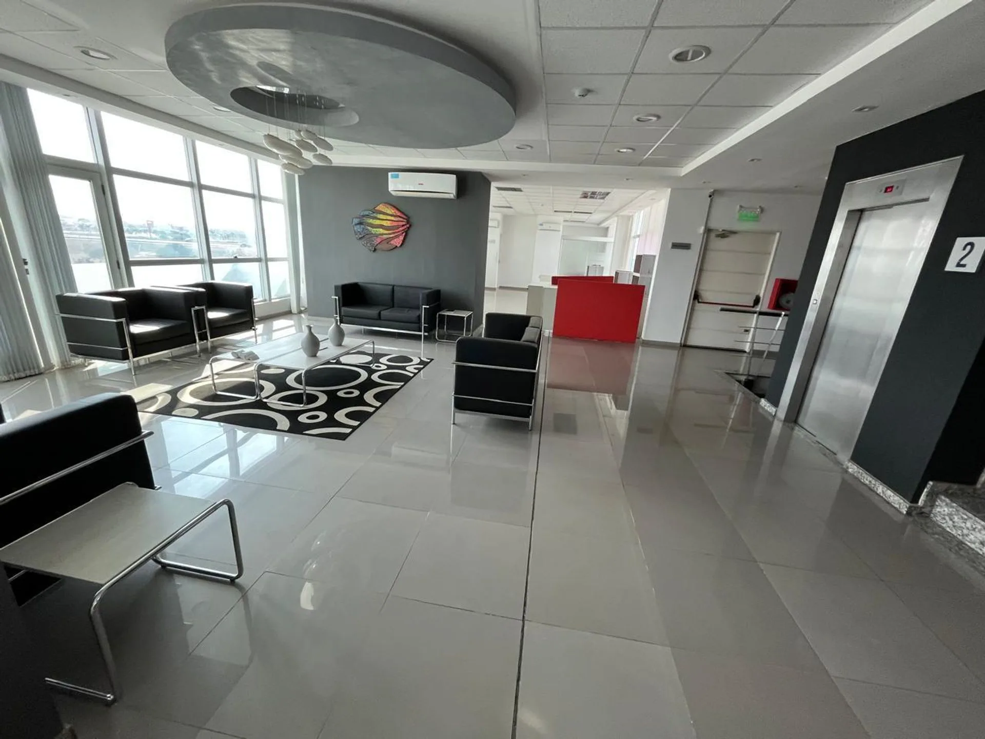ALQUILER OFICINAS USOS MÚLTIPLES CIRCUNV. Z/ NORTE foto 5