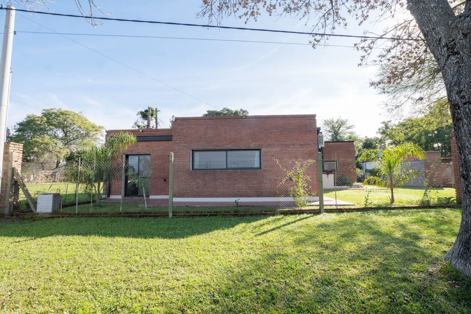 ZONA EL MATE: CASA DE 3 DORMITORIOS CON PILETA foto 4