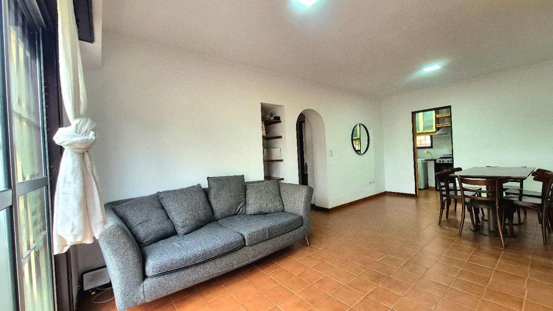 VENTA 3 AMBIENTES PLANTA BAJA - APTO CREDITO foto 2