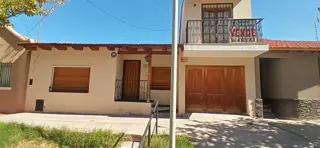 CATEGORÍA TRAPICHE Bellísima  Luminosa  Amplia  3 Dorm Patio Garage Churrasquera Balcón USD 75.000 foto 4