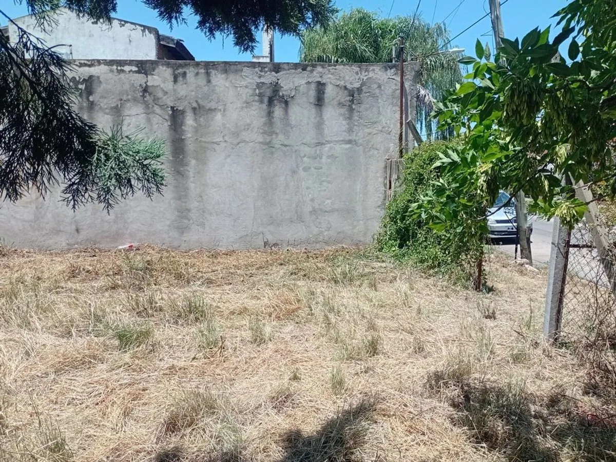 TERRENO EN VENTA 313 M² ZONA OESTE foto 4