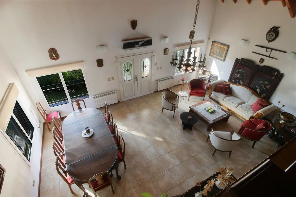 Casa Venta 5 Ambientes Cardenal Del Monte 2 Lotes foto 5