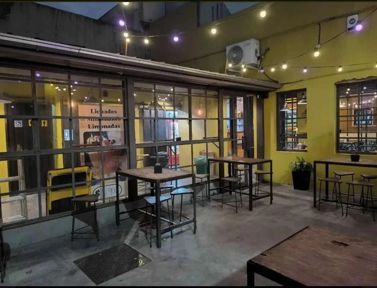 VENTA DE FONDO DE COMERCIO GASTRONÓMICO – MORÓN foto 4