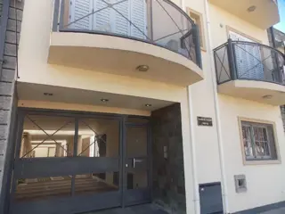 vendo urgente oportunidad excelente depto tipo duplex 3 amb. con cochera *apto crédito* foto 2