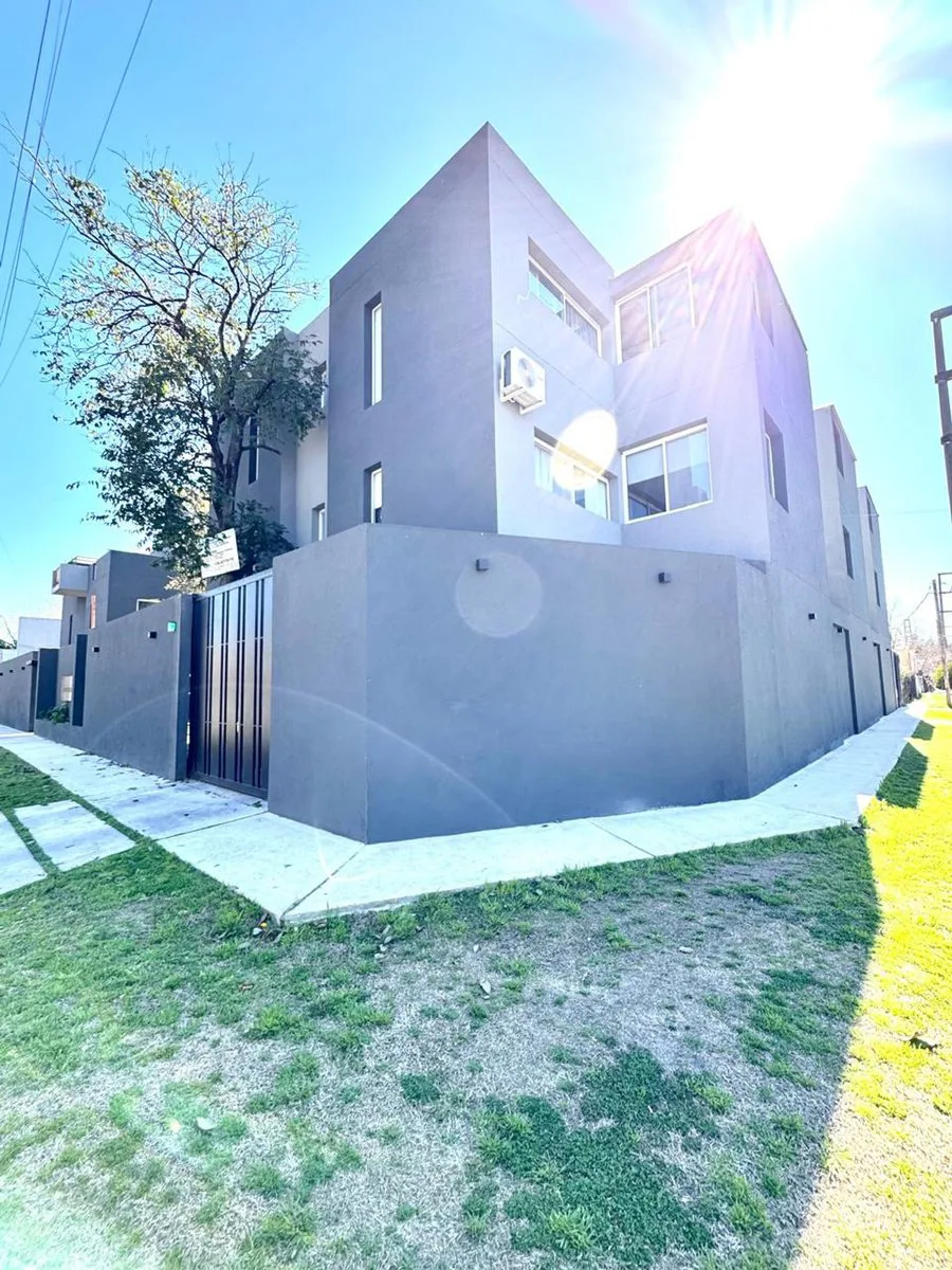 VENTA DEPARTAMENTO  3 AMBIENTES ITUZAINGO C/BALCON foto 4