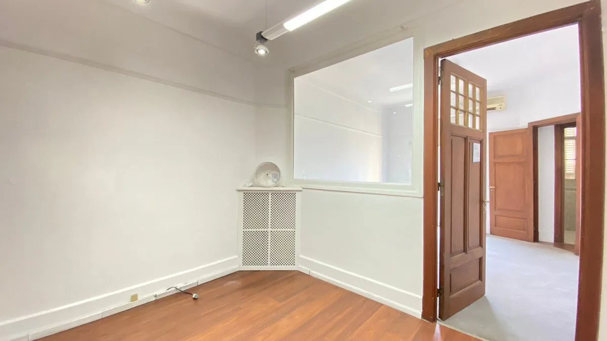 Oficina en Venta Apto Vivienda Microcentro foto 3