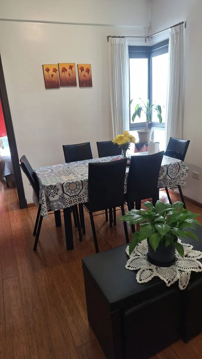 COLEGIALES, 2AMB,2PISO ESCALERA, MUY BAJAS EXPENSAS, EXCELENTE ESTADO Y UBICACION, OPORTUNIDAD foto 4