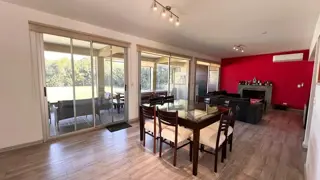 Venta Casa con pileta - Villa Olivos, Ramal Pilar foto 4