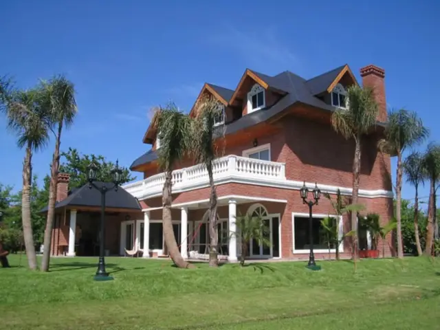 CASA EN VENTA EN NORDELTA