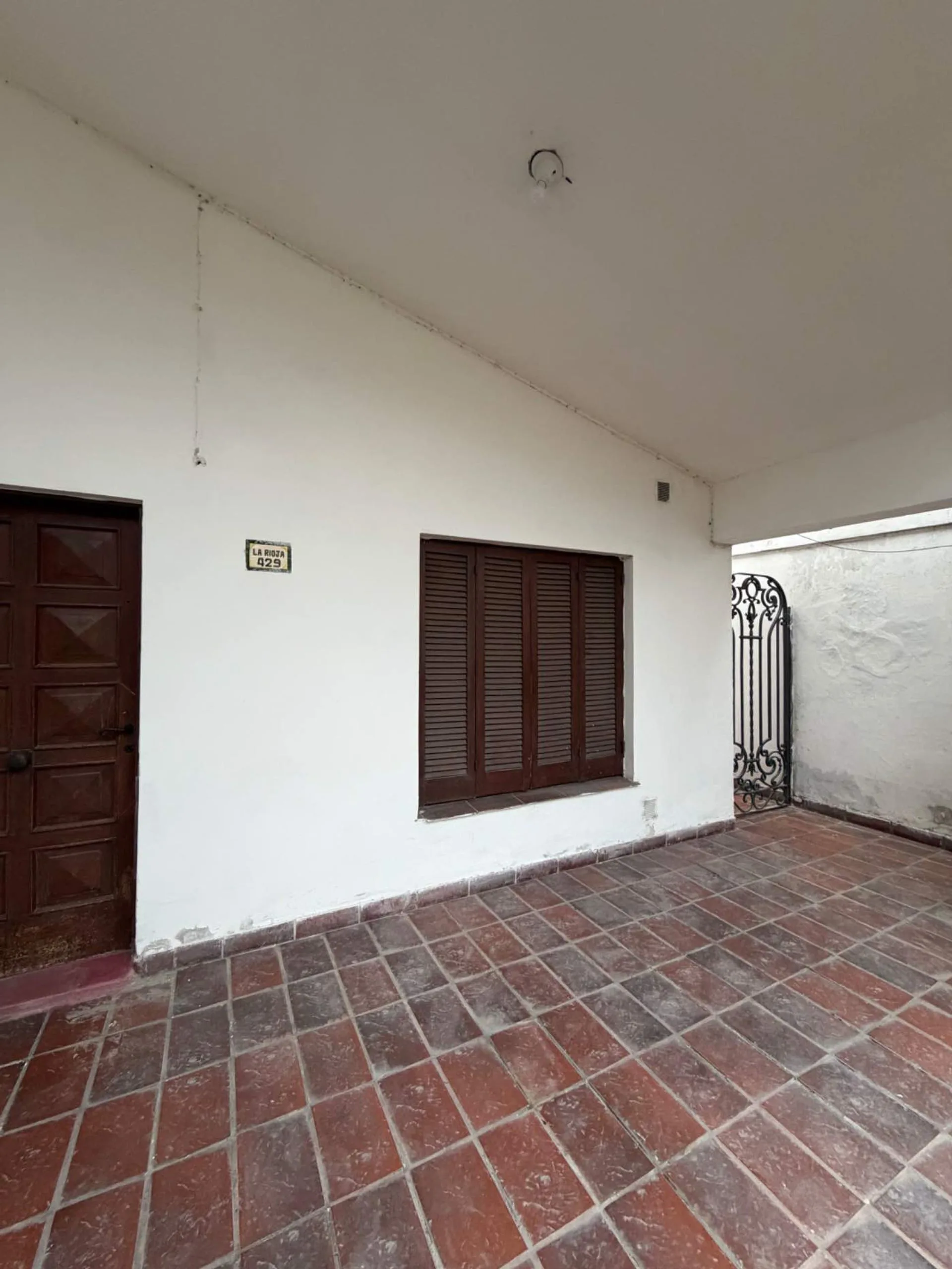 VENTA CASA EN CALLE RIOJA 429 foto 3