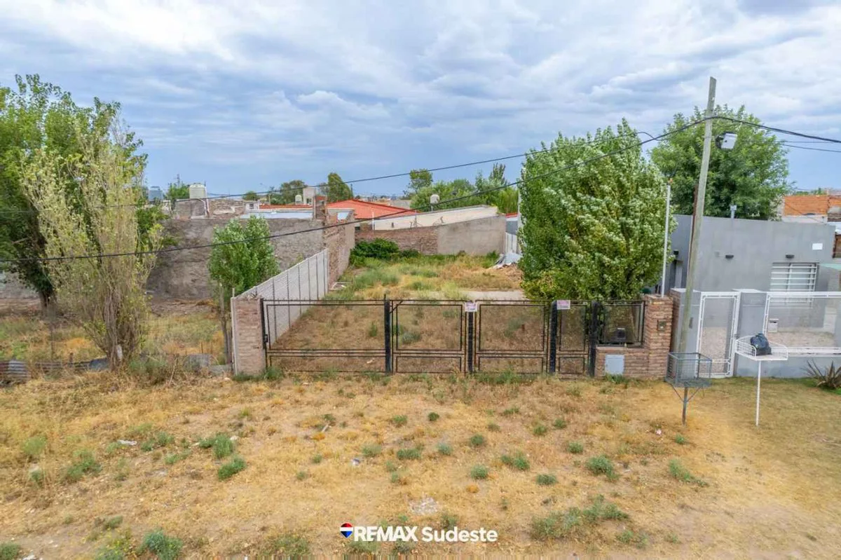 LOTE EN VILLA HIPODROMO foto 3