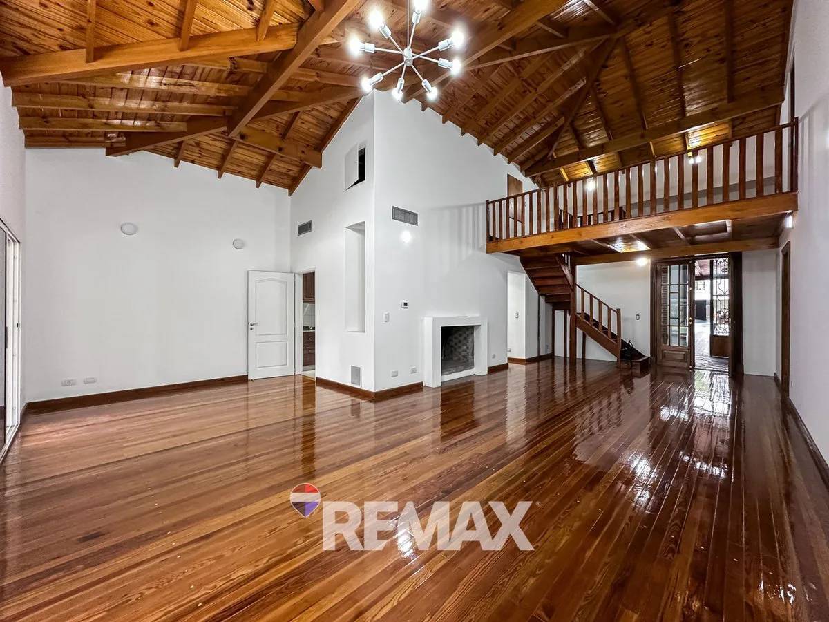 CASA EN VENTA SAN ELISEO GOLF 5 AMBIENTES foto 5