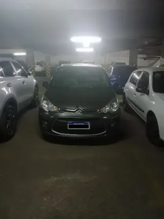 Venta Cochera Privada z/Peatonal Escritura en Centro U$S13.000. foto 4