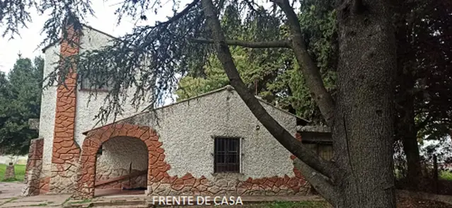 Quinta La Cenicienta en calle 40 al 5300 Plátanos