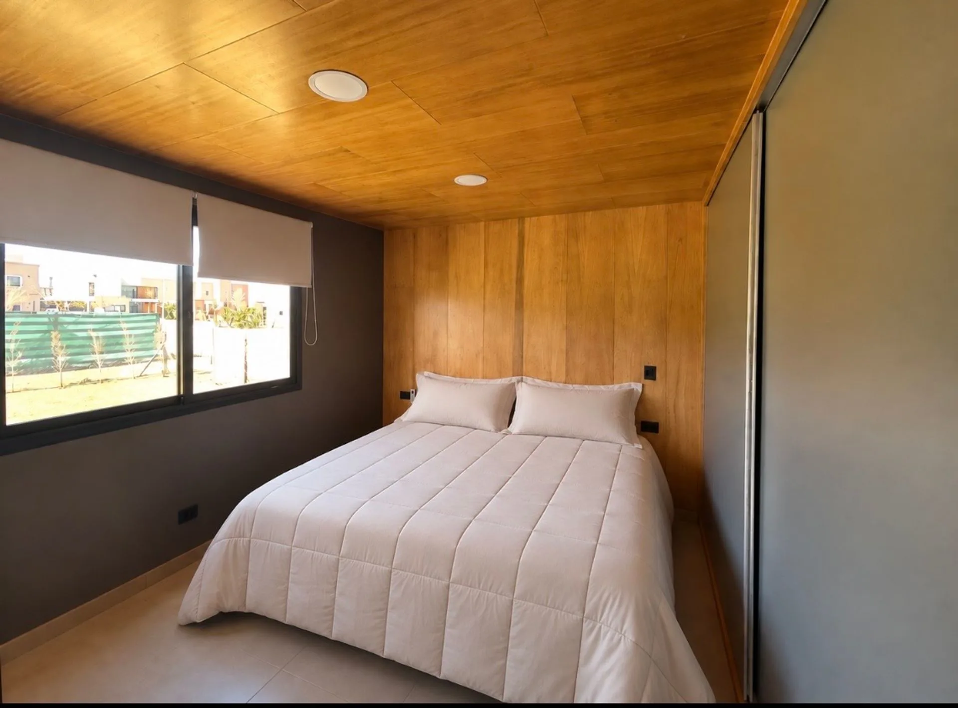 CASA DE UNA PLANTA EN ALQUILER EN LAS ARAUCARIAS . foto 4