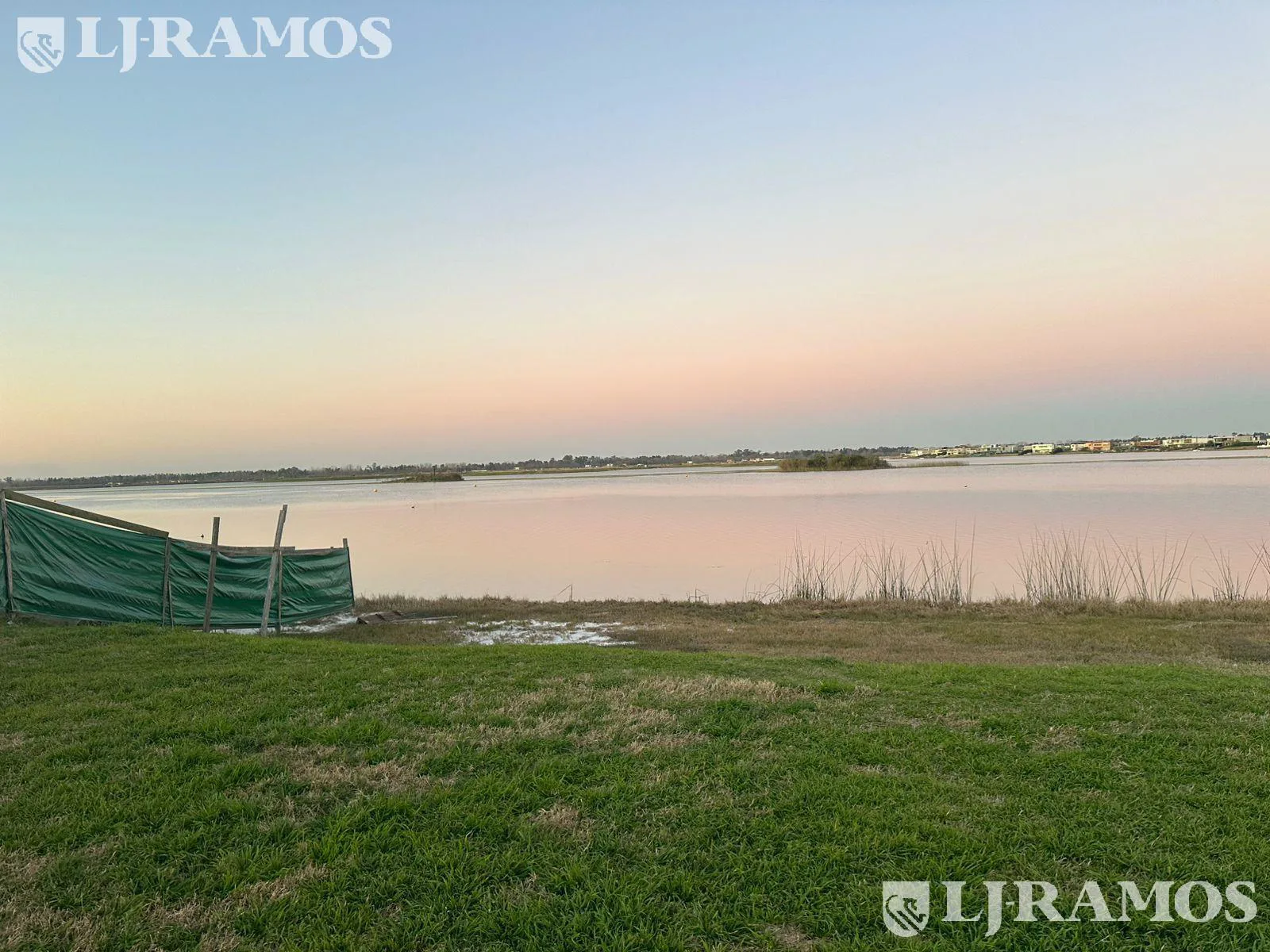 Terreno al lago en venta en el Barrio Marinas, Puertos / Escobar foto 5