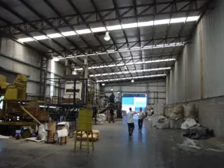 galpon /deposito en alquiler / parque industrial y tecnologico de quilmes foto 4