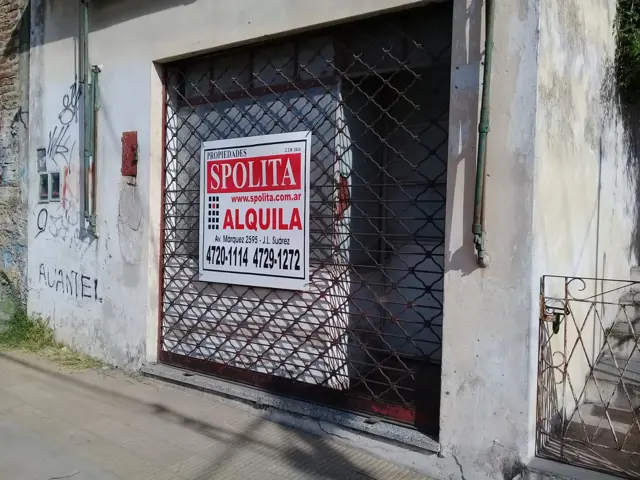 LOCAL AL FRENTE SOBRE DEBENEDETTI