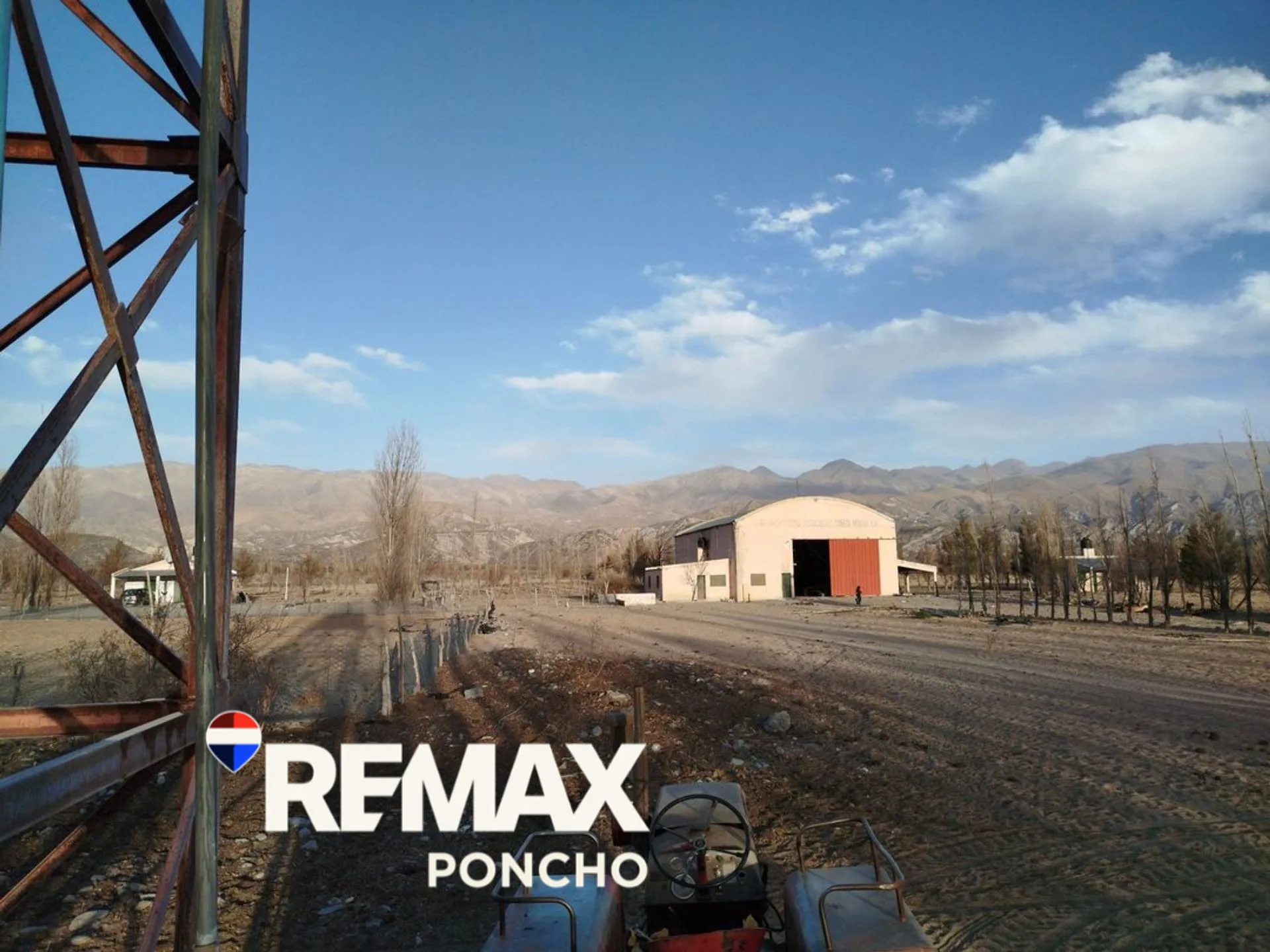 SE VENDE CAMPO EN STA MARÍA, 357 HAS. FACILIDADES foto 2