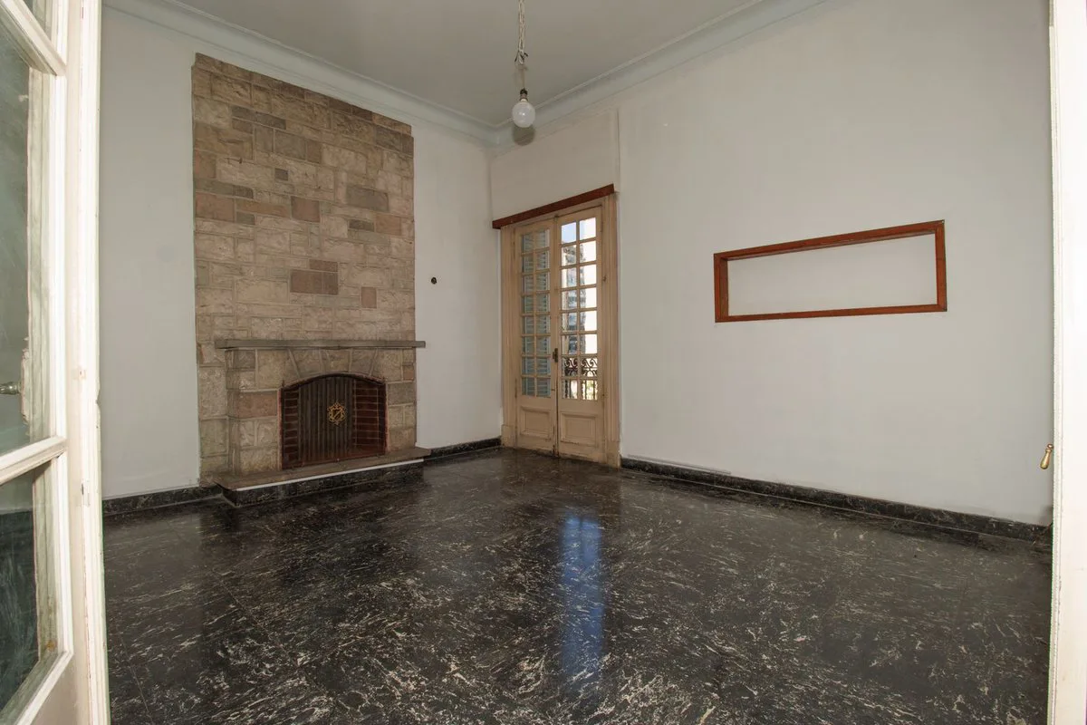 Venta Departamento 5 Ambientes Al Frente - CABA foto 3