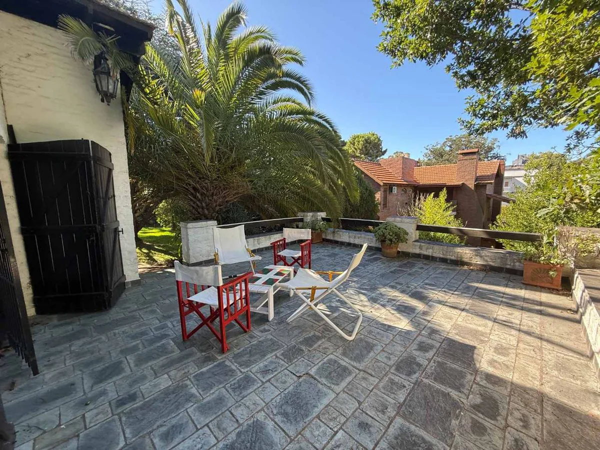 Chalet en venta Pinamar B5 4 ambientes cochera foto 5