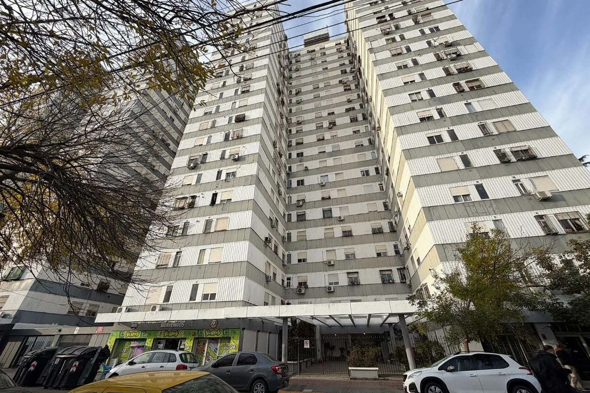 VENTA 3 AMB VISTA ABIERTA, APTO CREDITO EN BOEDO foto 2