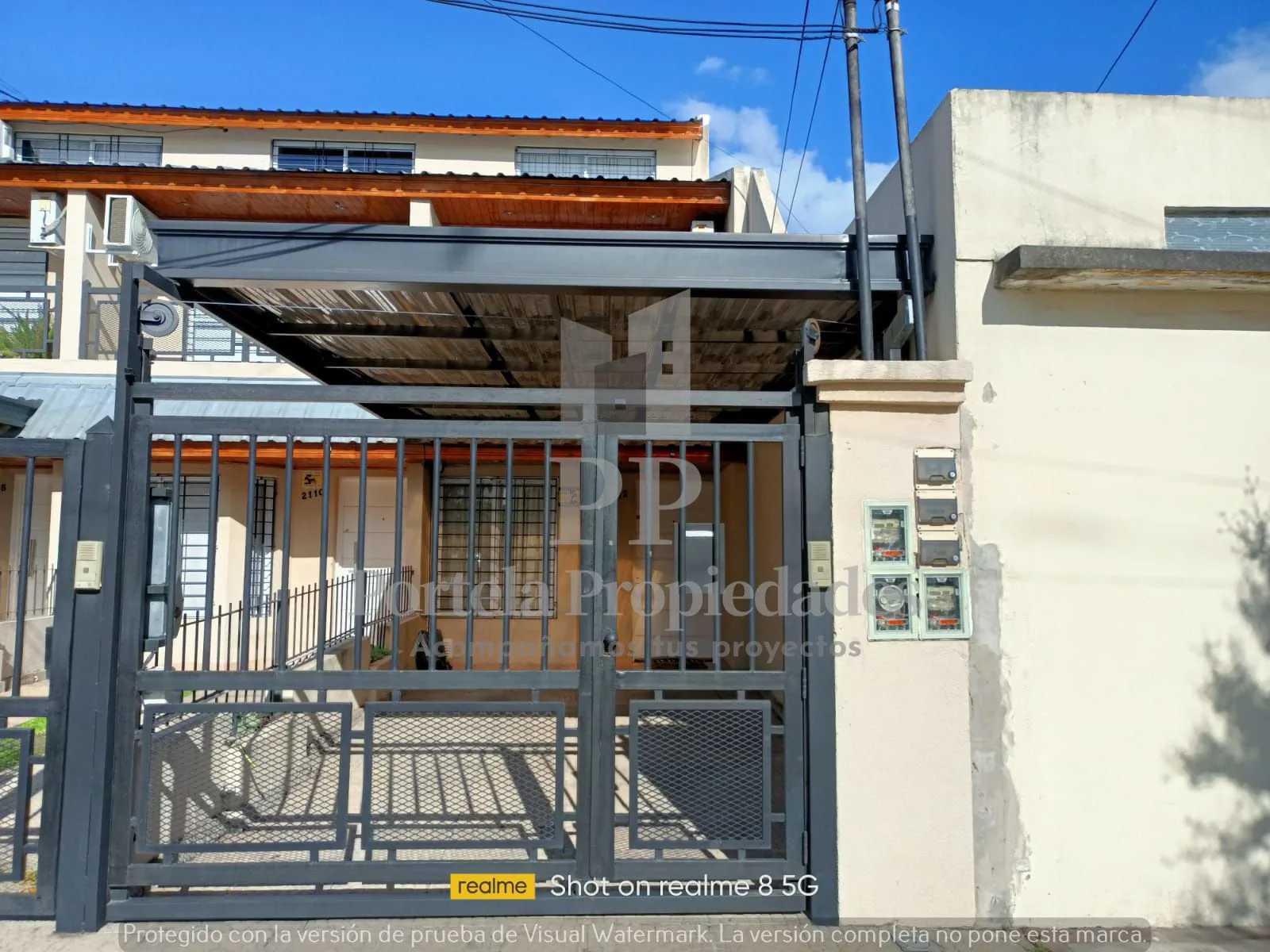TRIPLEX DE 4 AMBIENTES MORON SUR