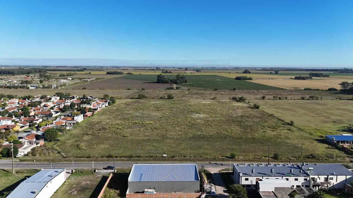 VENTA 5HA.  INVERSION Y DESARROLLO VILLA RAMALLO foto 4