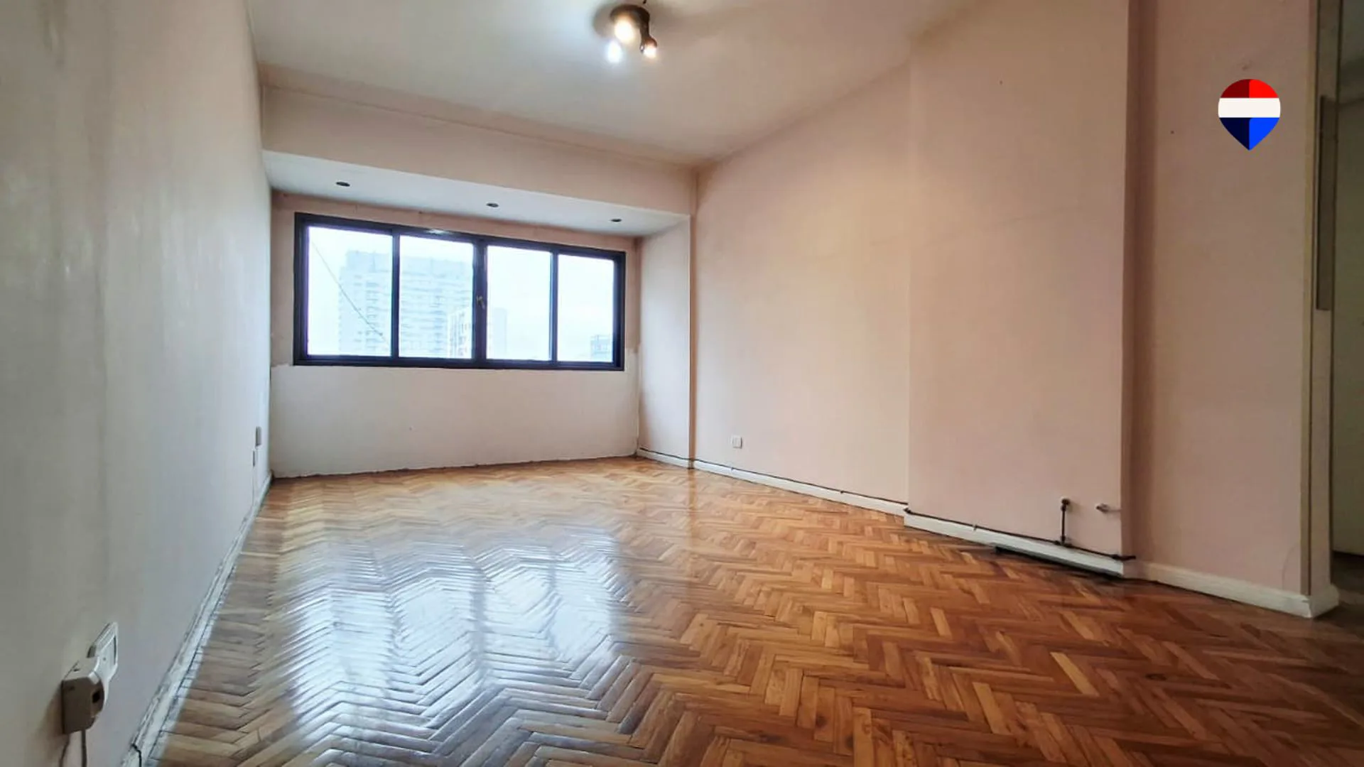 VENTA DPTO 3 AMBIENTES CON DEPENDENCIA - BELGRANO foto 2