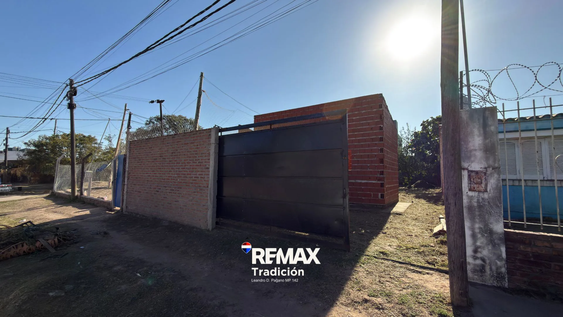 TERRENO EN VENTA SOBRE AVENIDA LAVALLE foto 2