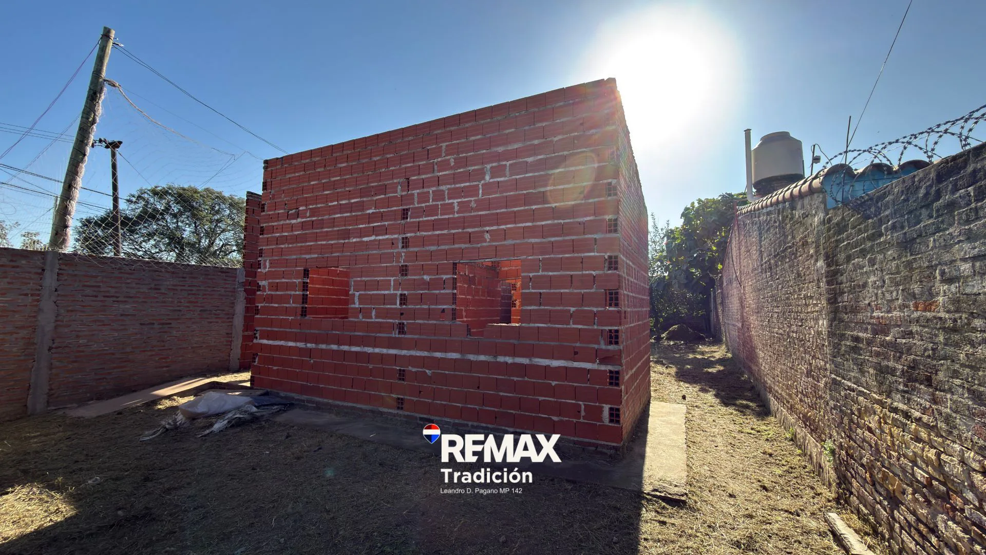 TERRENO EN VENTA SOBRE AVENIDA LAVALLE foto 5