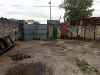TERRENO DE 264 M² EN ESQUINA AVENIDA GENERAL PAZ Y BAIGORRIA CON CASA Y GALPÓN foto 3